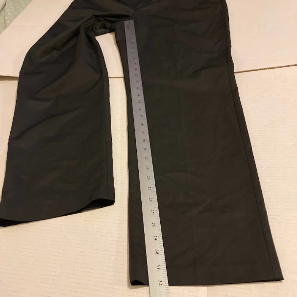 Croft & Barrow Men's size 36 X 32 black Classic Fit Trousers